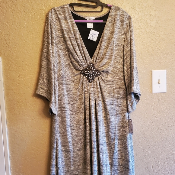 Halo Dresses & Skirts - BUNDLE $ALE - Halo Stretch Holiday Sparkle Dress Sz XL